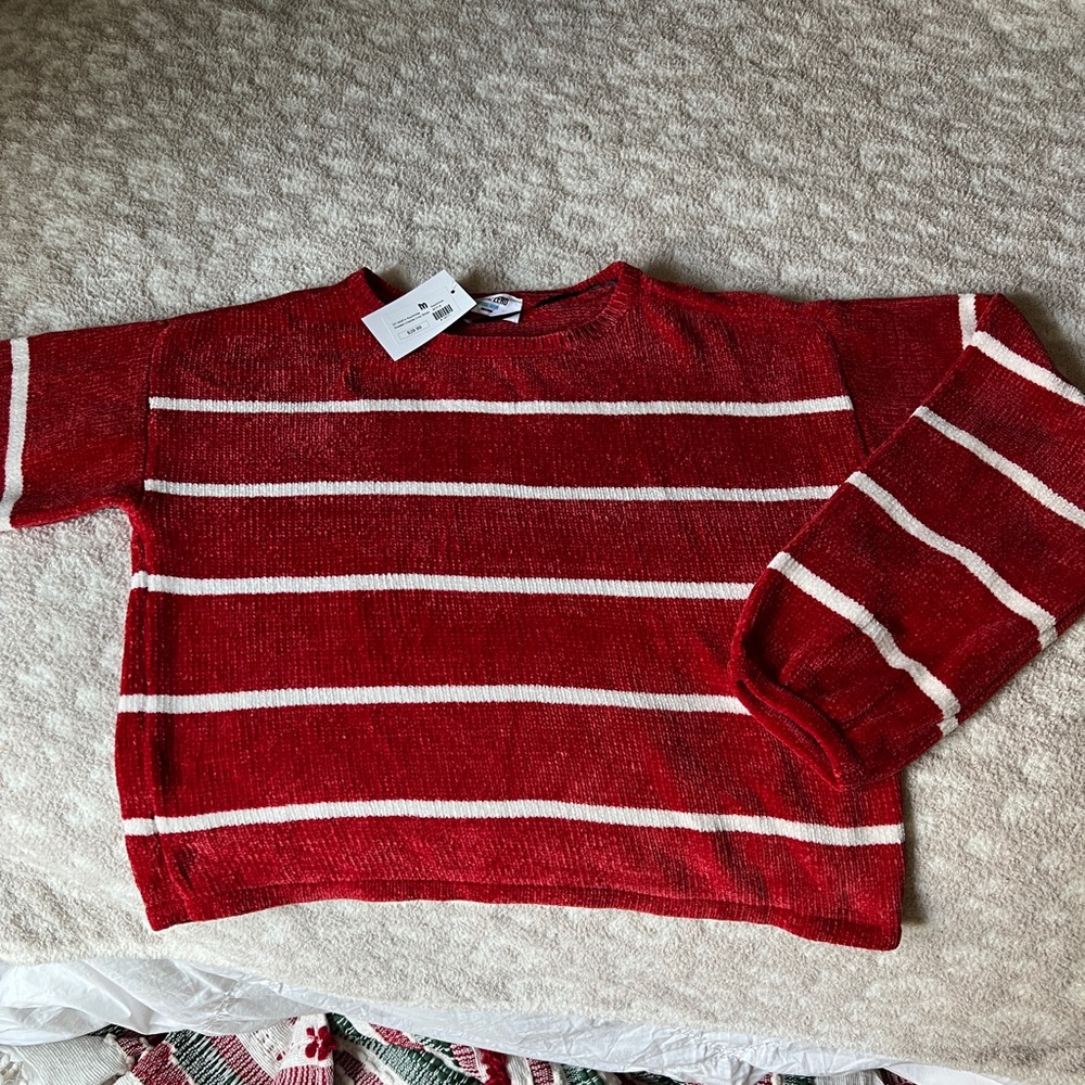 New with tags brooklyns sweater